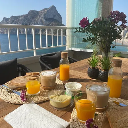 El Capricho De Frida Кальпе